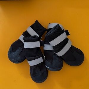 Youly All-Weather DOG Boots - Black Rugged and Warm